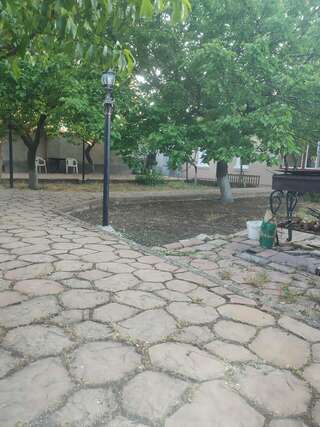 Гостиница Мер Бак Феодосия Улучшенный семейный номер-9