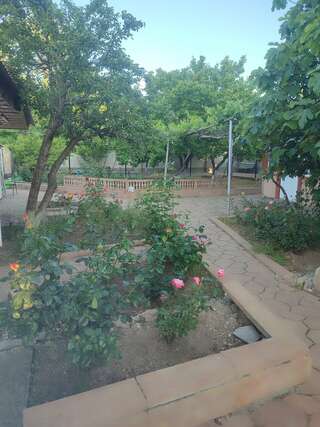 Гостиница Мер Бак Феодосия Семейный номер с балконом-7